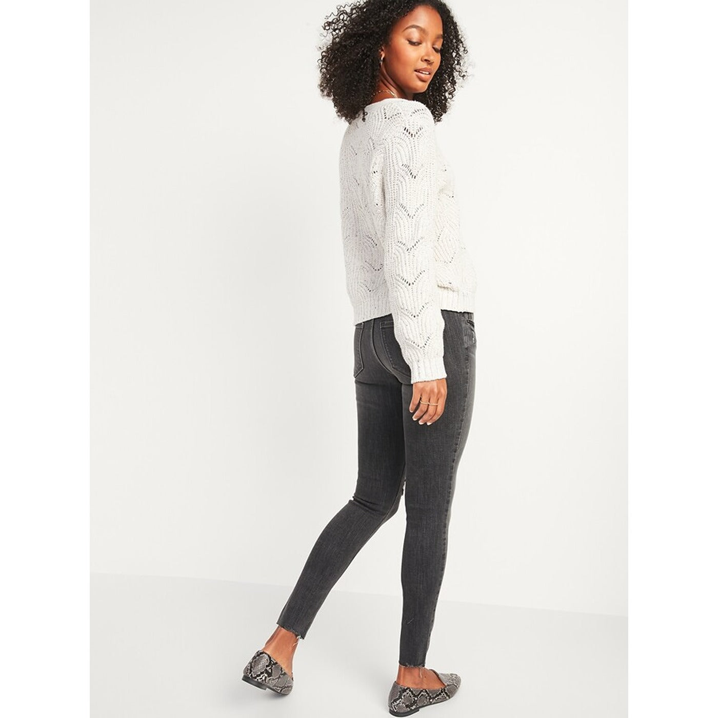 ON Mid Rise Gray Skinny Ripped Jeans | Montivo Pakistan