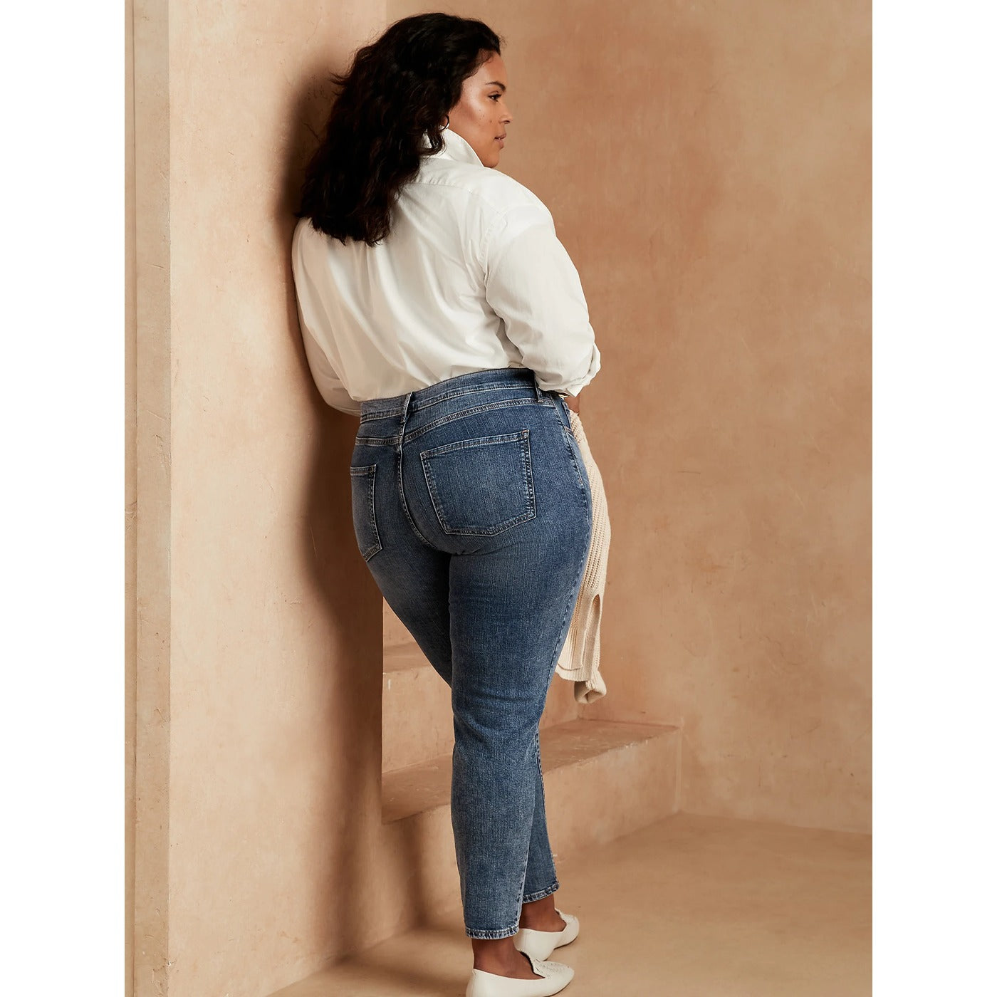 BR Curvy Mid Rise Slim Skinny Jeans | Montivo Pakistan