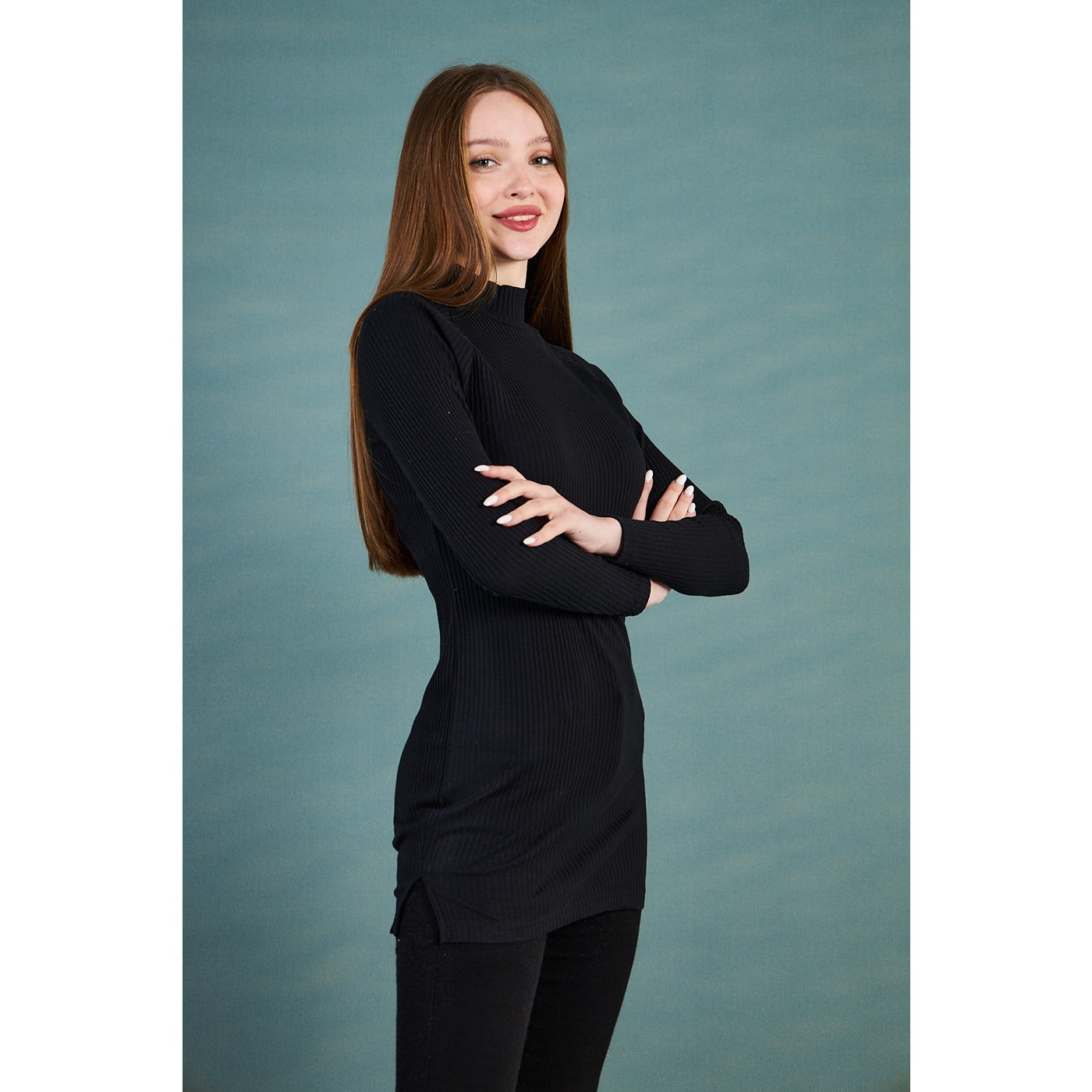 Black Ribbed Long Sweatshirt | Montivo Pakistan