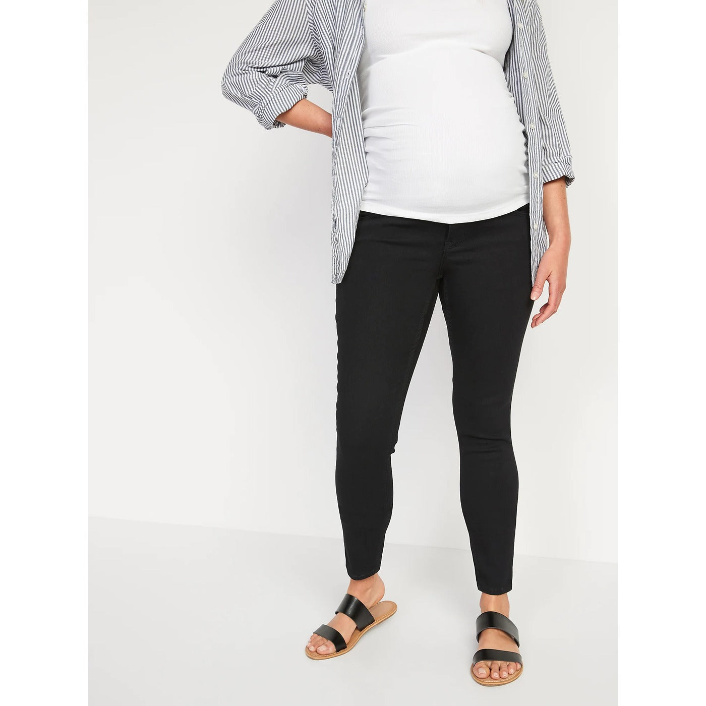 ON Maternity Black Full Panel Jeans | Montivo Pakistan