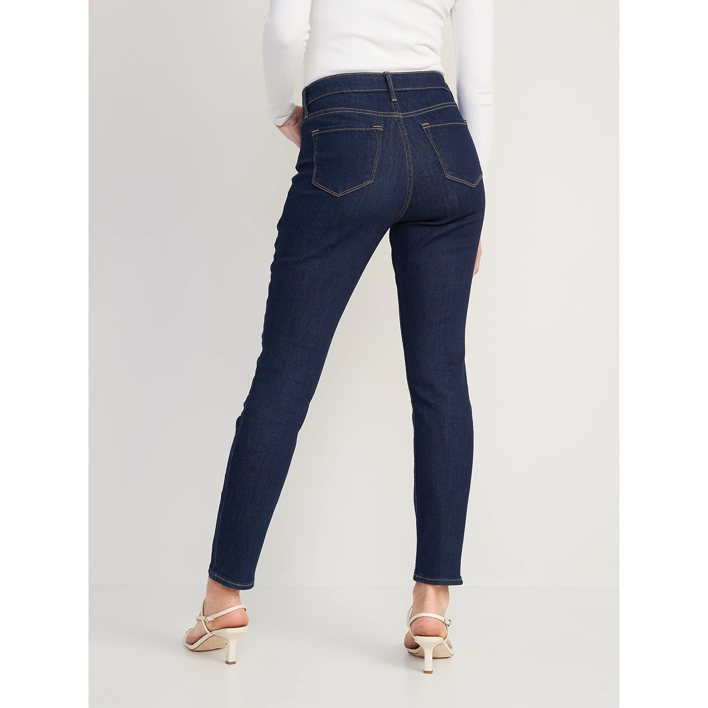 ON Slim Straight Rinse Wash Jeans | Montivo Pakistan