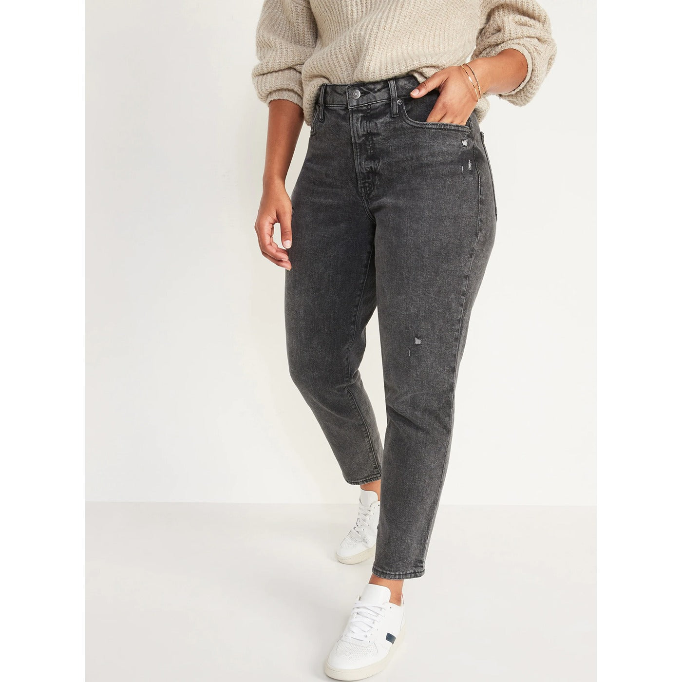 ON Curvy High Rise Straight Ripped Jeans | Montivo Pakistan