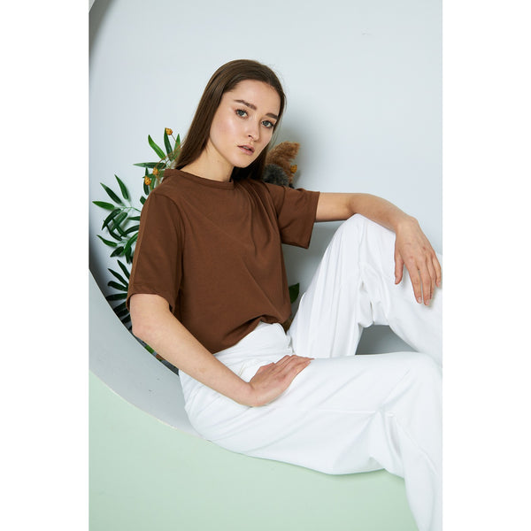 Brown Box Fit Oversized Tee | Montivo Pakistan