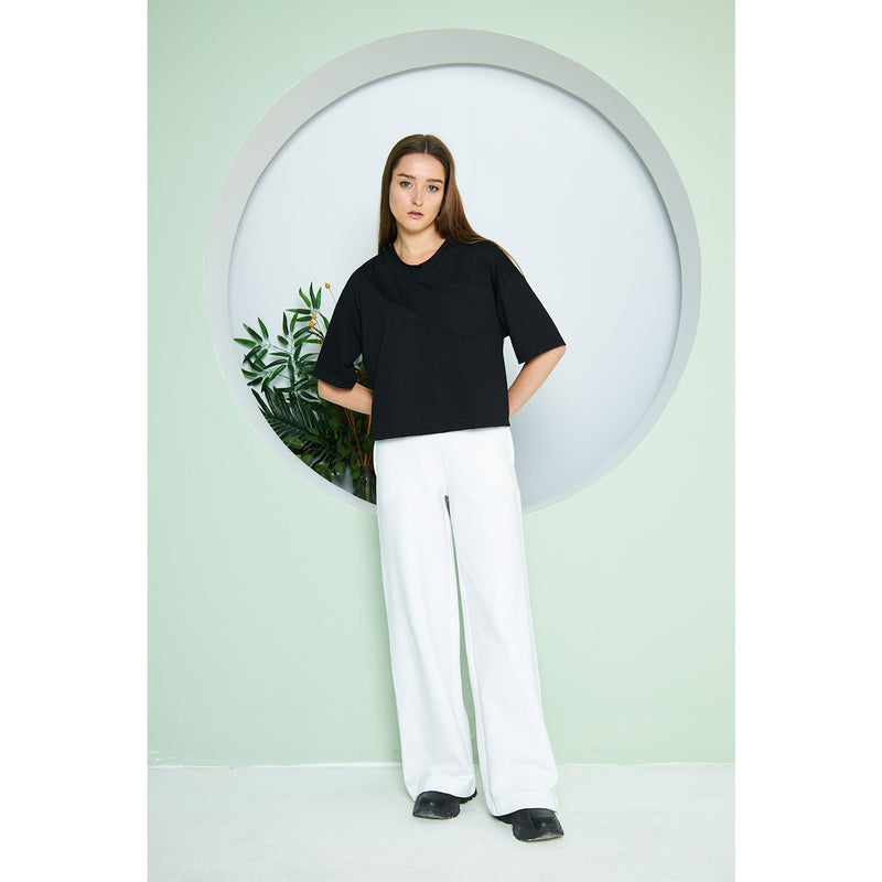 Black Oversized Cropped Tee | Montivo Pakistan