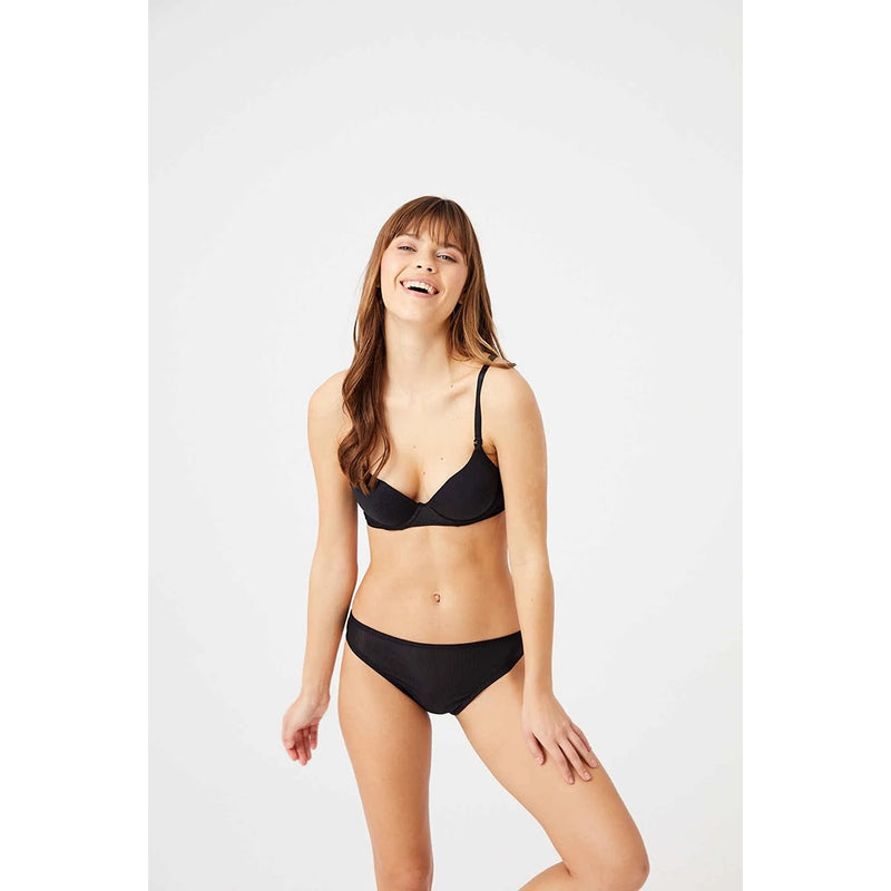 Black Patterned Lingerie Set | Montivo Pakistan