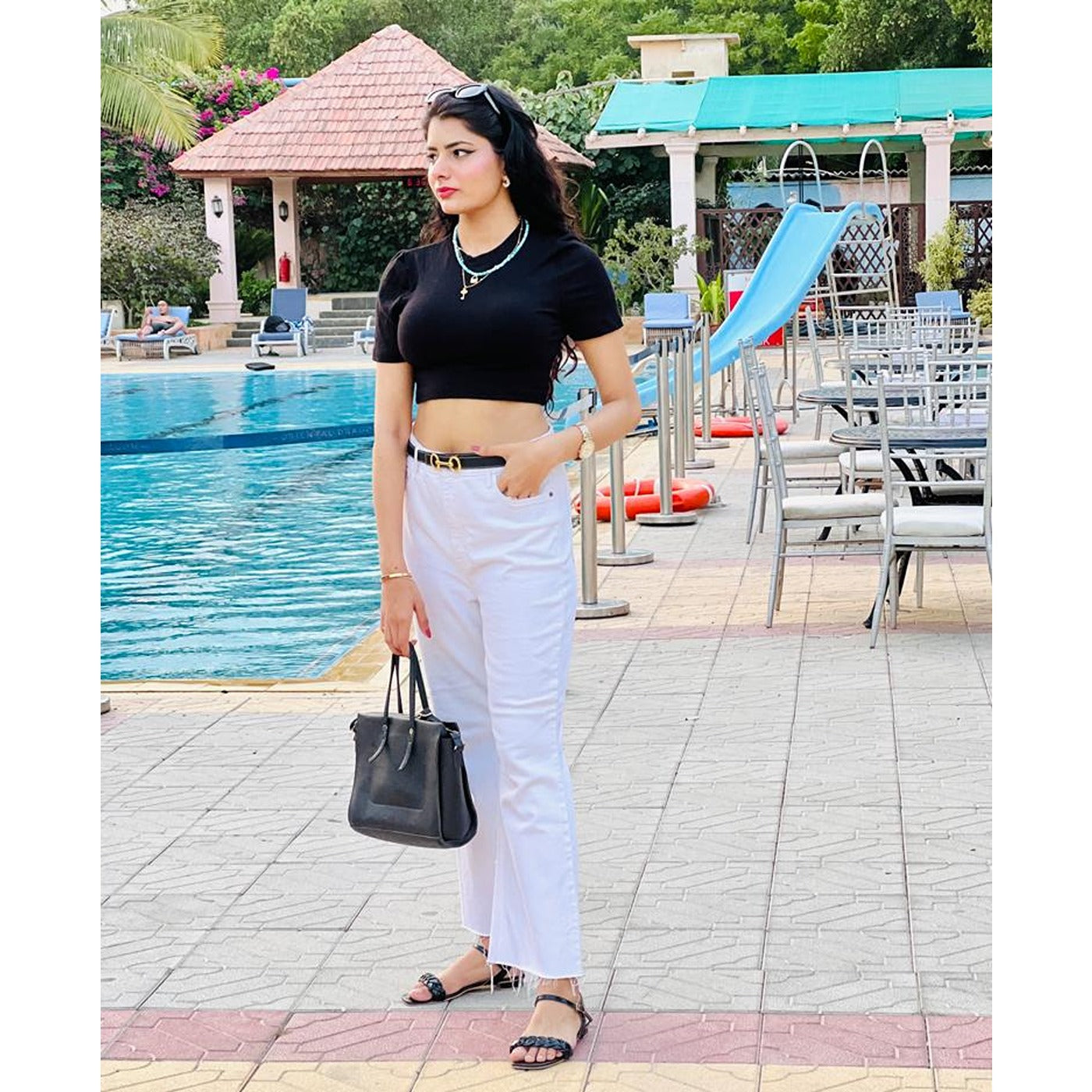 Black Cropped Tee | Montivo Pakistan