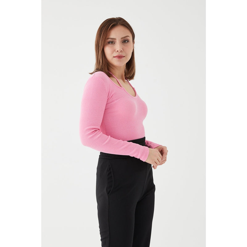 Pink Halter Neck Detailed Blouse | Montivo Pakistan