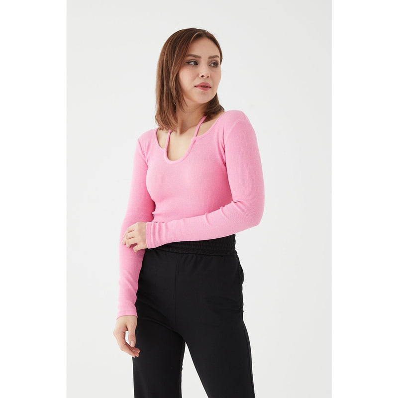 Pink Halter Neck Detailed Blouse | Montivo Pakistan