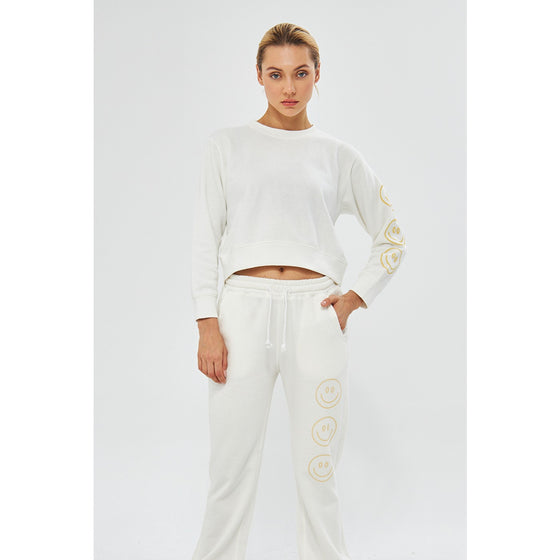 White Oversized Cropped Sweatshirt | Montivo Pakistan
