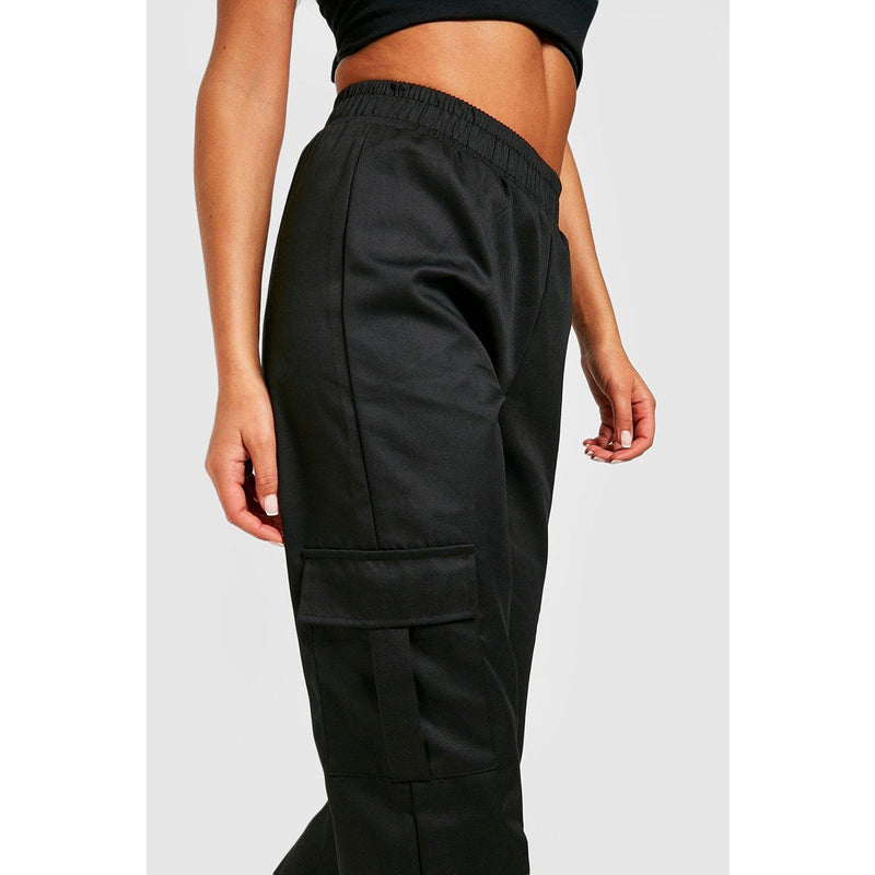 Black High Waisted Cargo Pocket Joggers | Montivo Pakistan
