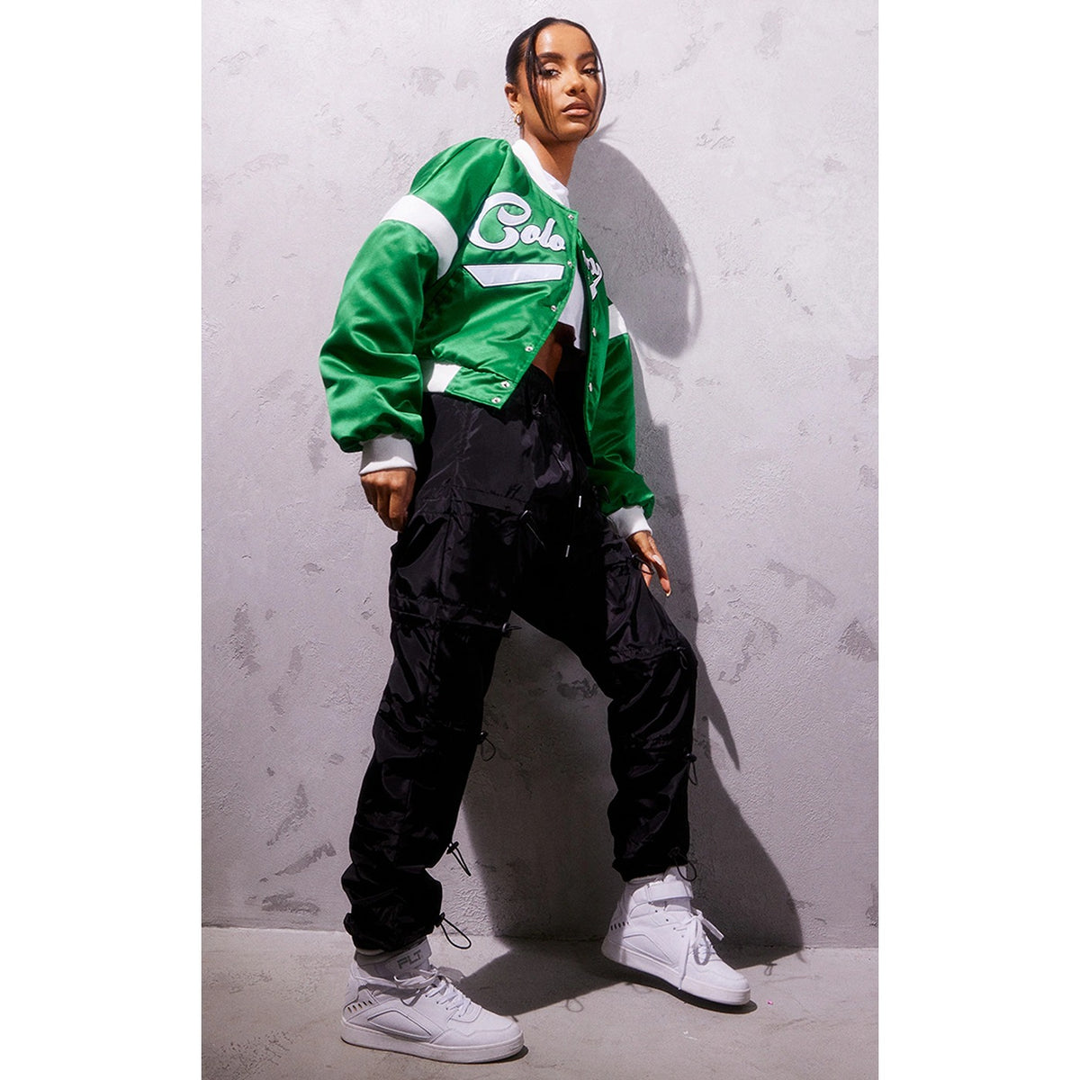 Black Shell Toggle Details Cargos | Montivo Pakistan