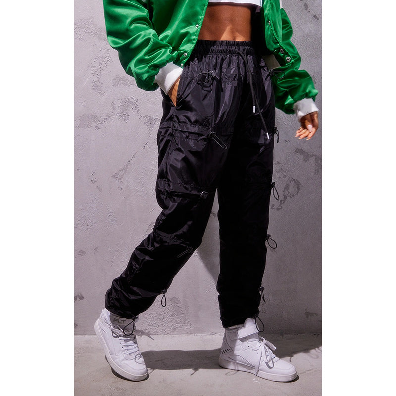 Black Shell Toggle Details Cargos | Montivo Pakistan