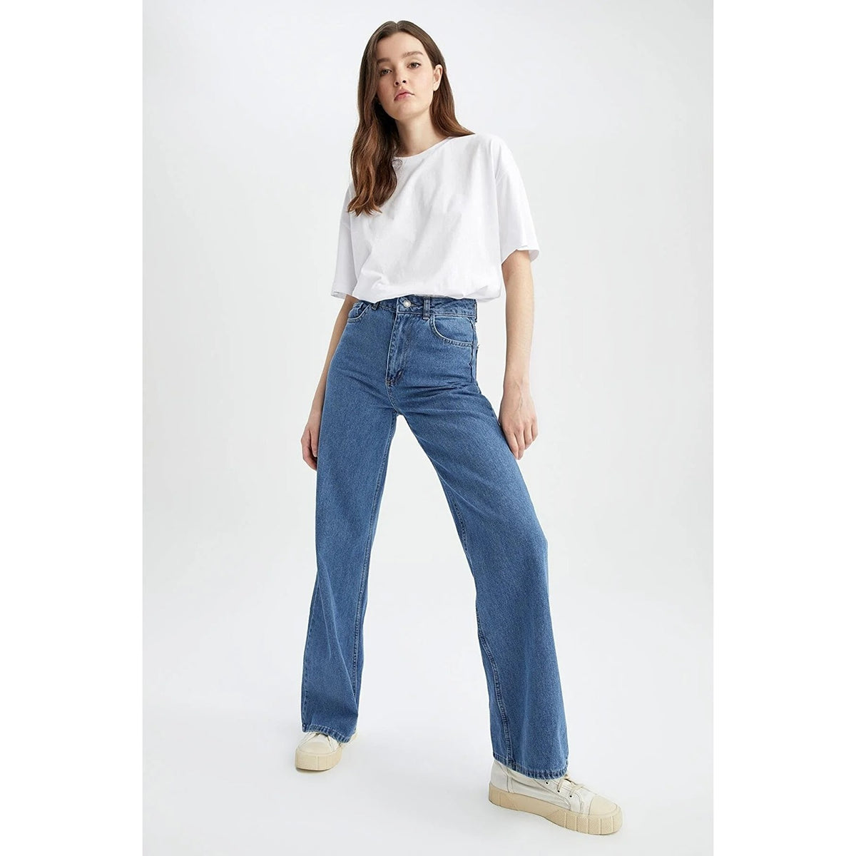 High Rise Blue Wide Leg Jeans | Montivo Pakistan