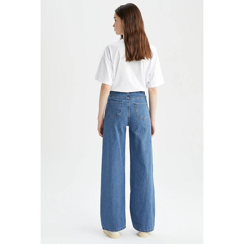 High Rise Blue Wide Leg Jeans | Montivo Pakistan