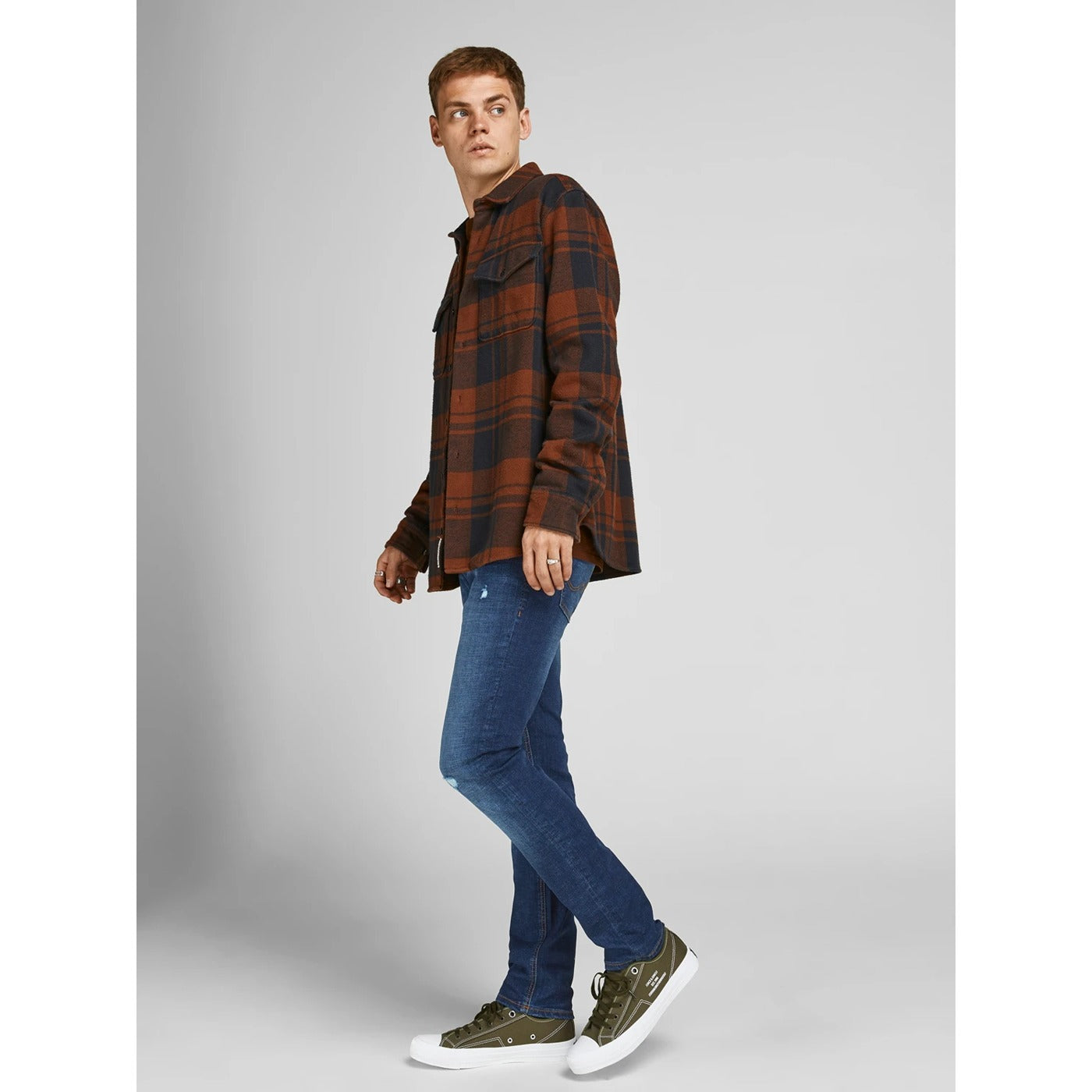 JJ Slim Mid Blue Button Fly Jeans | Montivo Pakistan