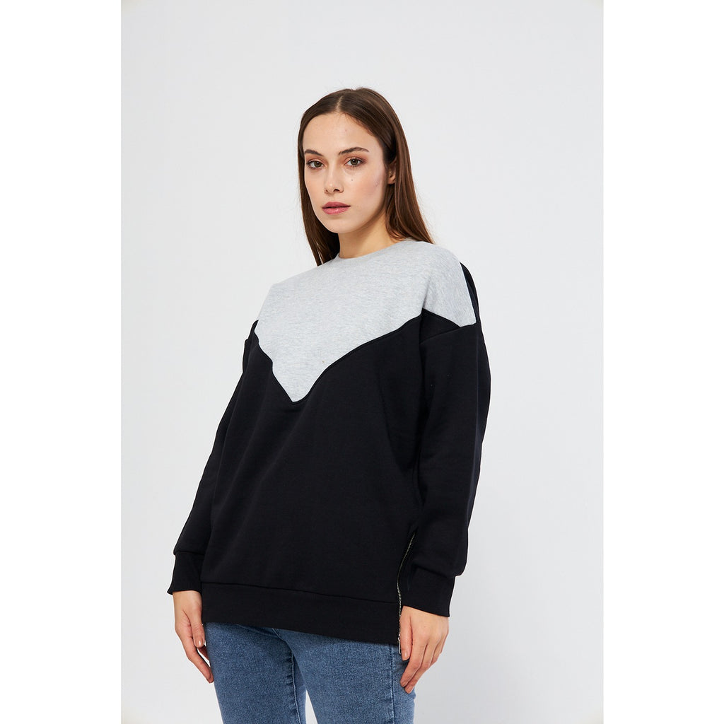 Two Tone Side Zipper Oversized Sweatshirt | Montivo Pakistan