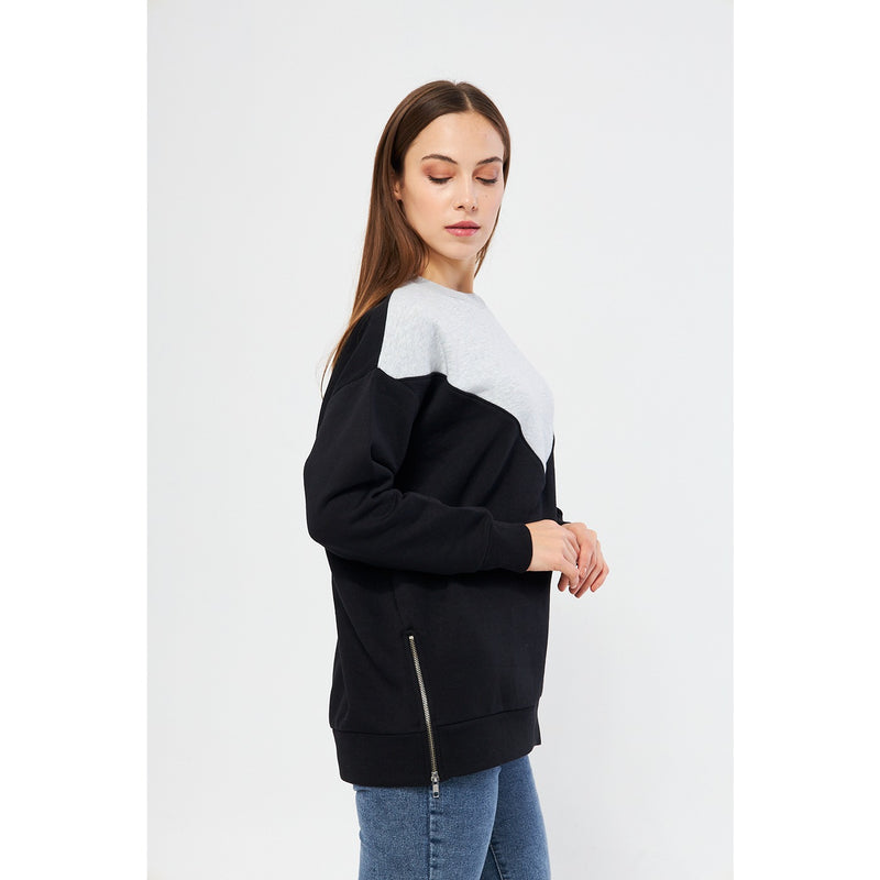 Two Tone Side Zipper Oversized Sweatshirt | Montivo Pakistan