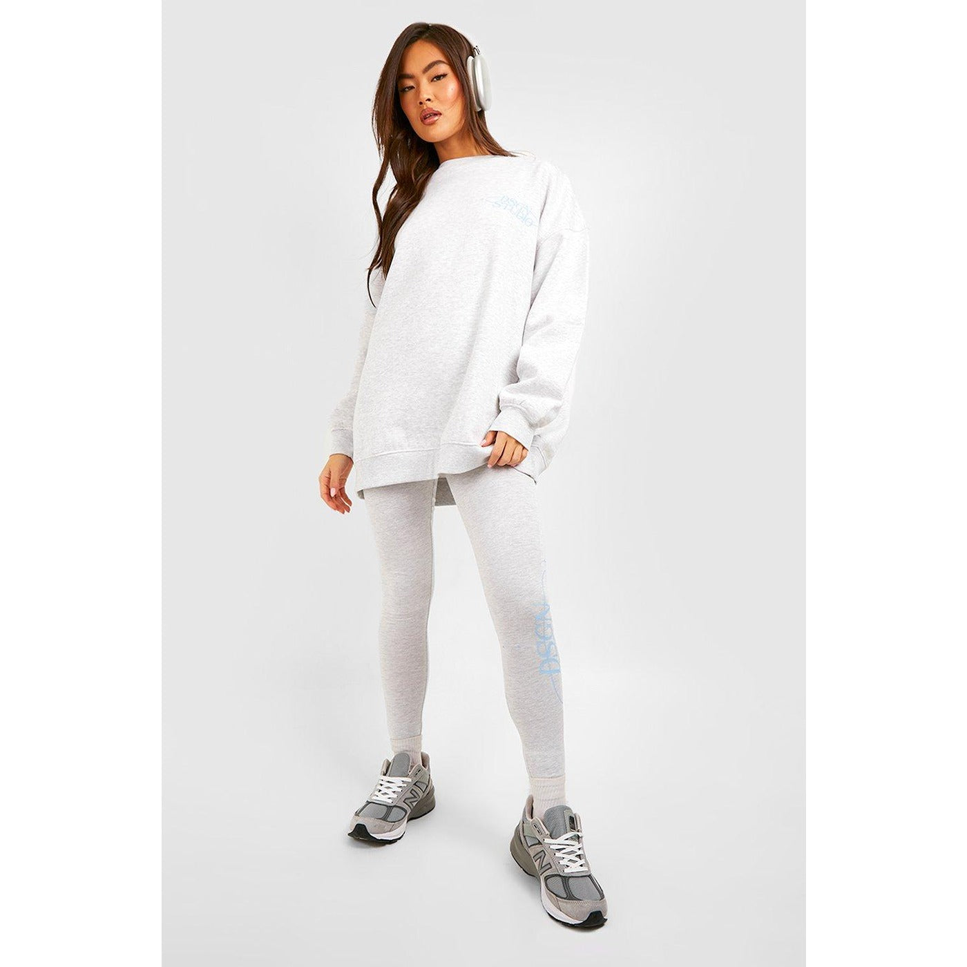 DSGN STUDIO Oversized Logo Sweatshirt | Montivo Pakistan