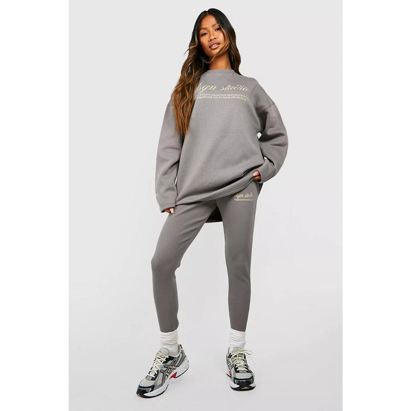 Grey Crewneck Oversized Printed Sweatshirt | Montivo Pakistan