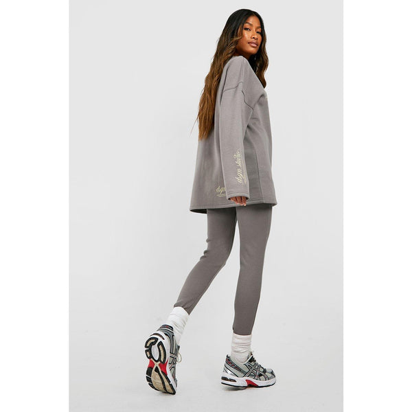 Grey Crewneck Oversized Printed Sweatshirt | Montivo Pakistan