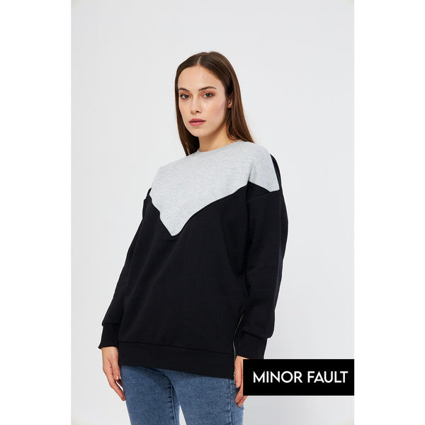 (Minor Fault) Two Tone Oversized Sweatshirt | Montivo Pakistan