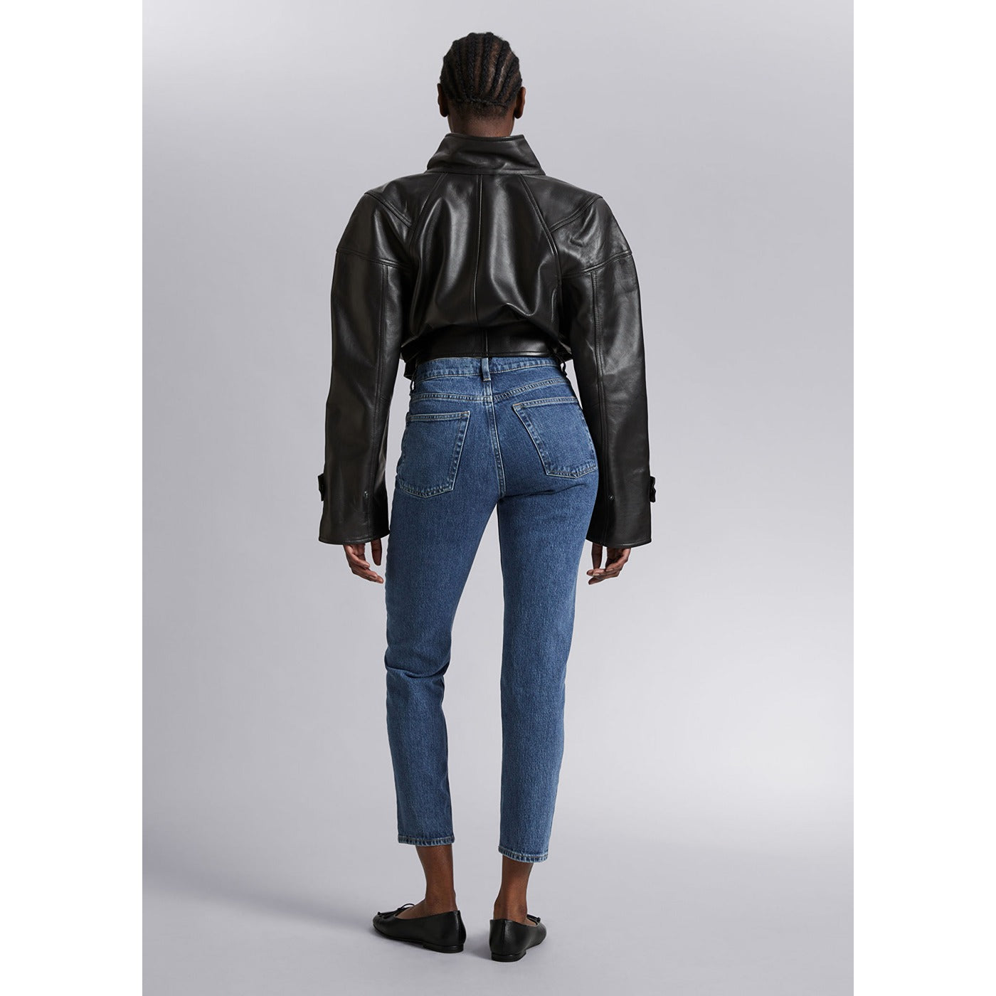 Tapered Leg Mid Blue Jeans | Montivo Pakistan