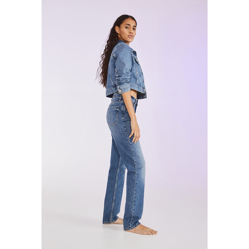 Mom Ultra High Ankle Jeans | Montivo Pakistan