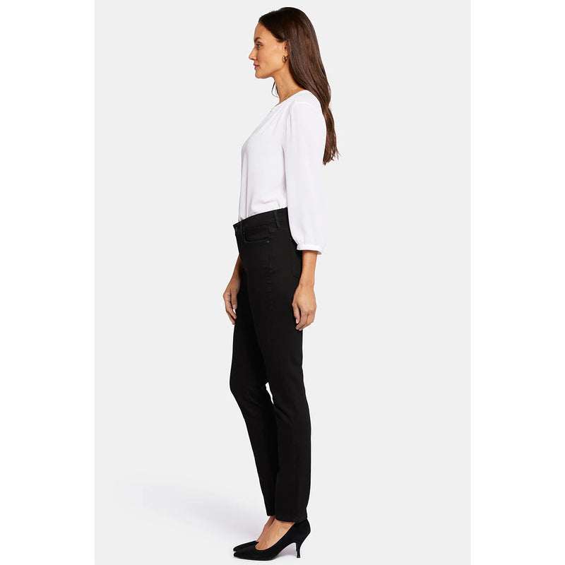 Black Stretchable Skinny Jeans | Montivo Pakistan