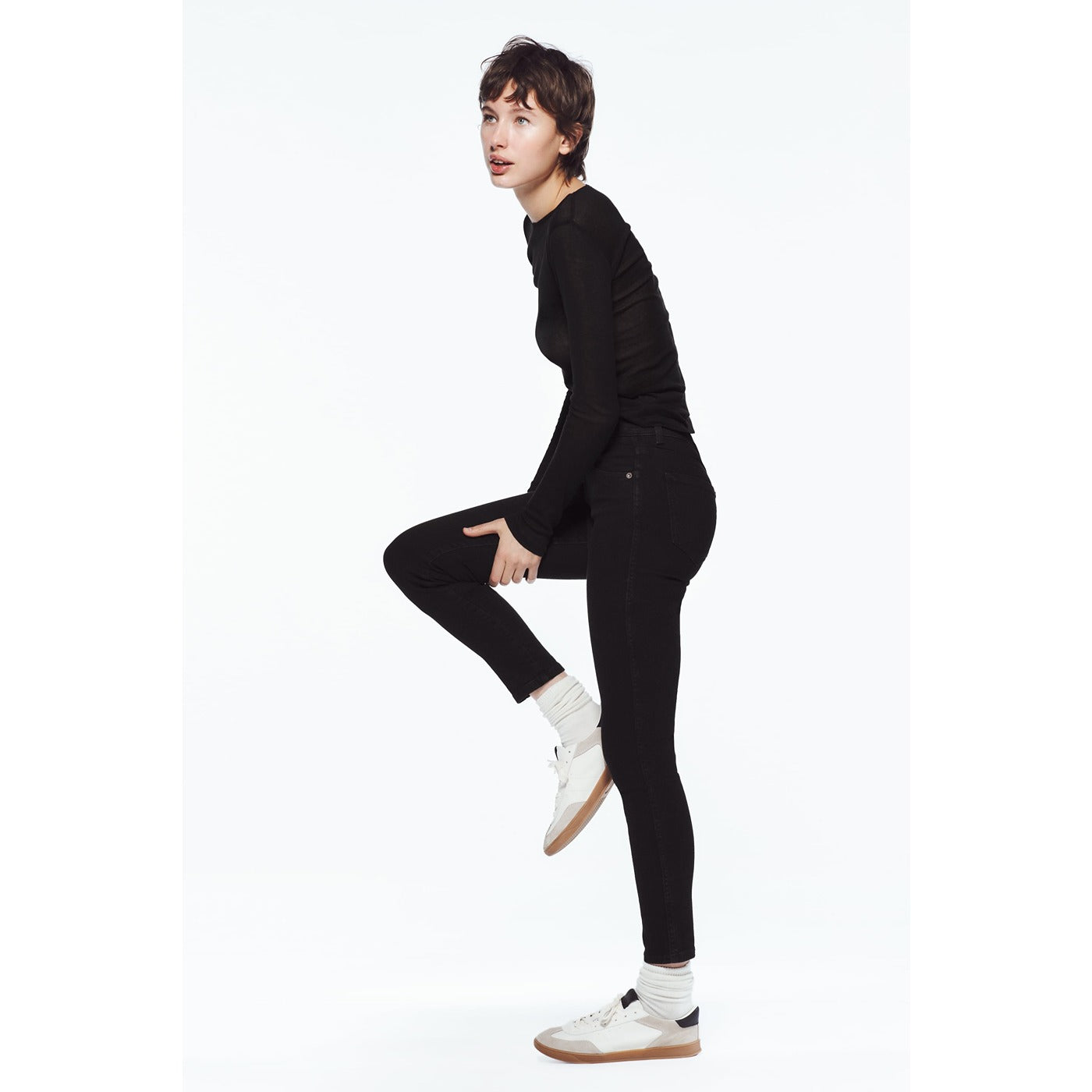 Black High Waisted Skinny Jeans | Montivo Pakistan