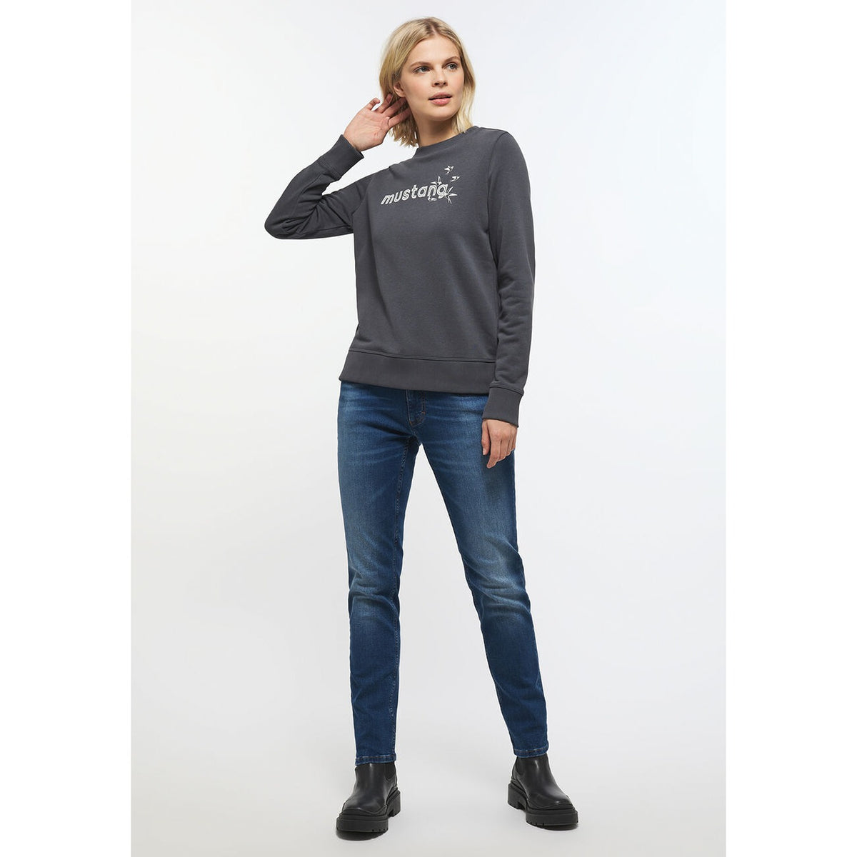 Blue High Rise Slim Jeans | Montivo Pakistan