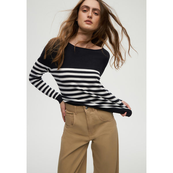 Beige Barrel Fit High Waist Jeans | Montivo Pakistan