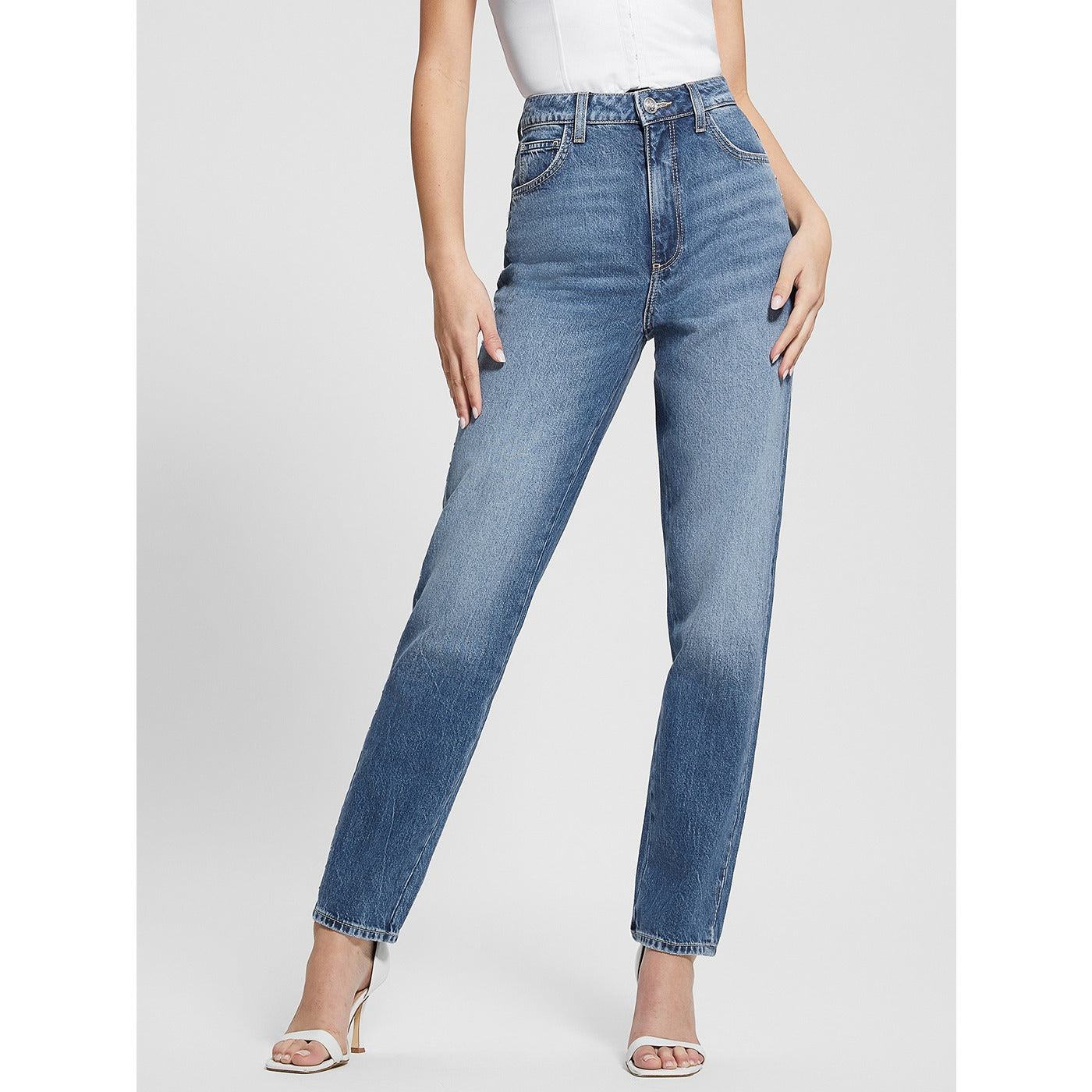 Mom Straight Blue Jeans | Montivo Pakistan