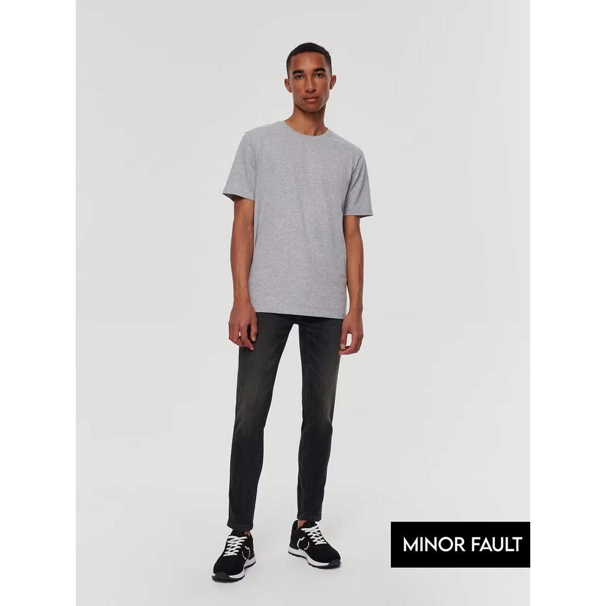(Minor Fault) Dark Grey Skinny Jeans | Montivo Pakistan