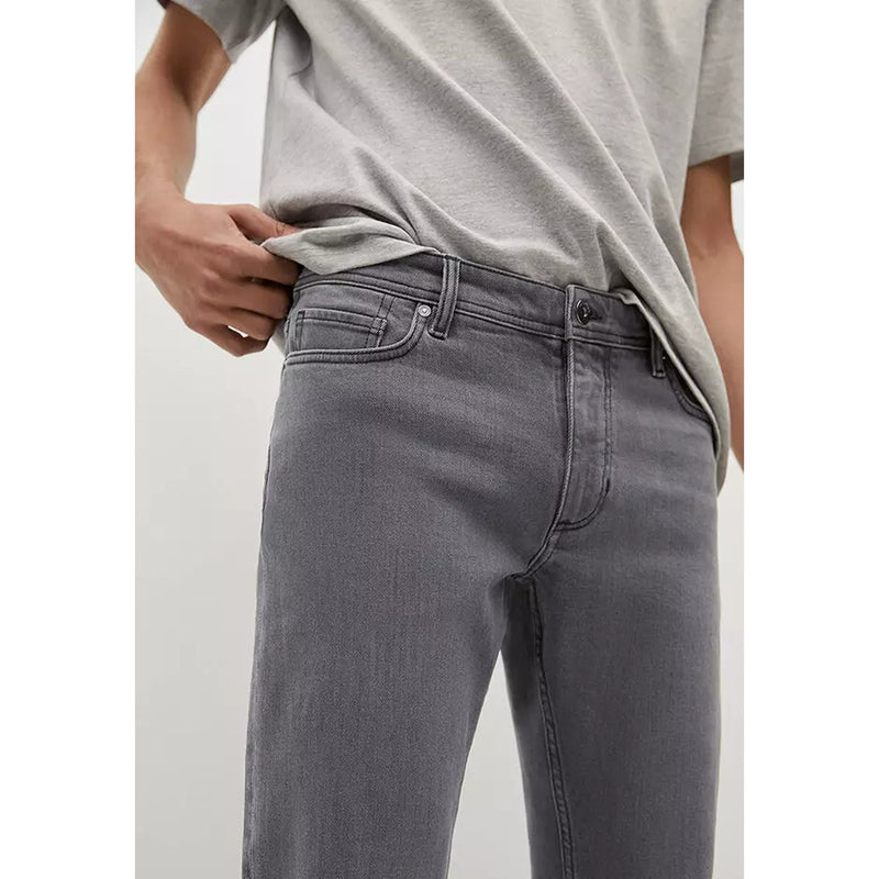 Slim-Fit Grey Wash Jan Jeans | Montivo Pakistan