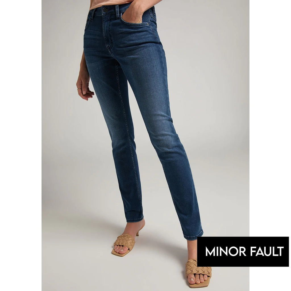 (Minor Fault) Dark Wash Comfort Fit Jeans | Montivo Pakistan