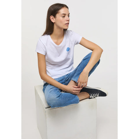 Mid Blue Mom Tapered Jeans | Montivo Pakistan