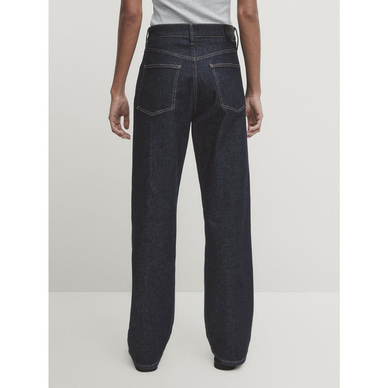 Rinse Wash Straight Leg Jeans | Montivo Pakistan