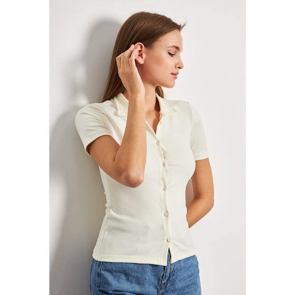 Off-White Button Down Collar Top | Montivo Pakistan