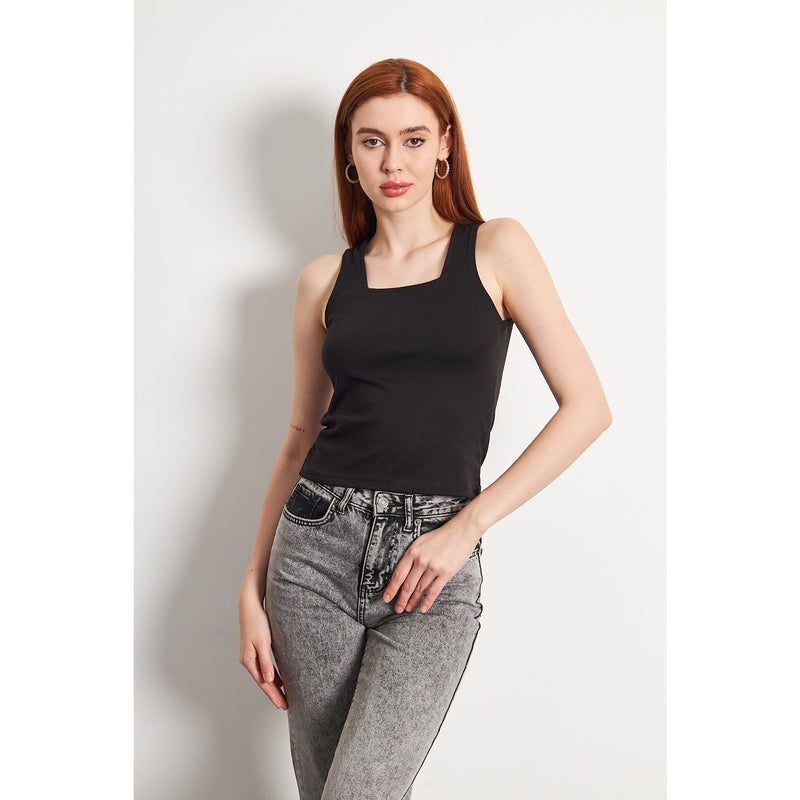 Black Square Neck Tank Top | Montivo Pakistan