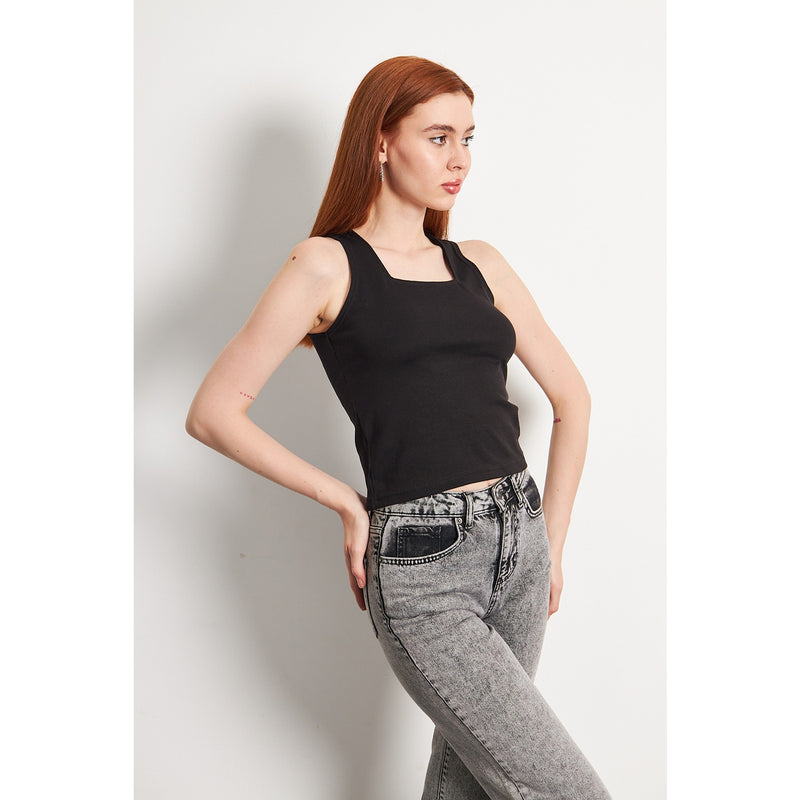 Black Square Neck Tank Top | Montivo Pakistan