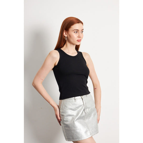 Black Basic Tank Top | Montivo Pakistan