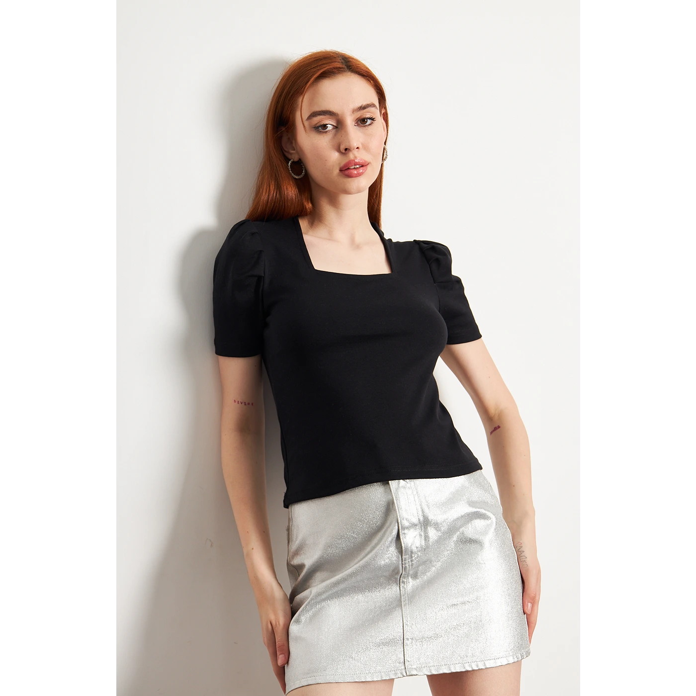 Black Square Neck Puff Sleeves Top | Montivo Pakistan