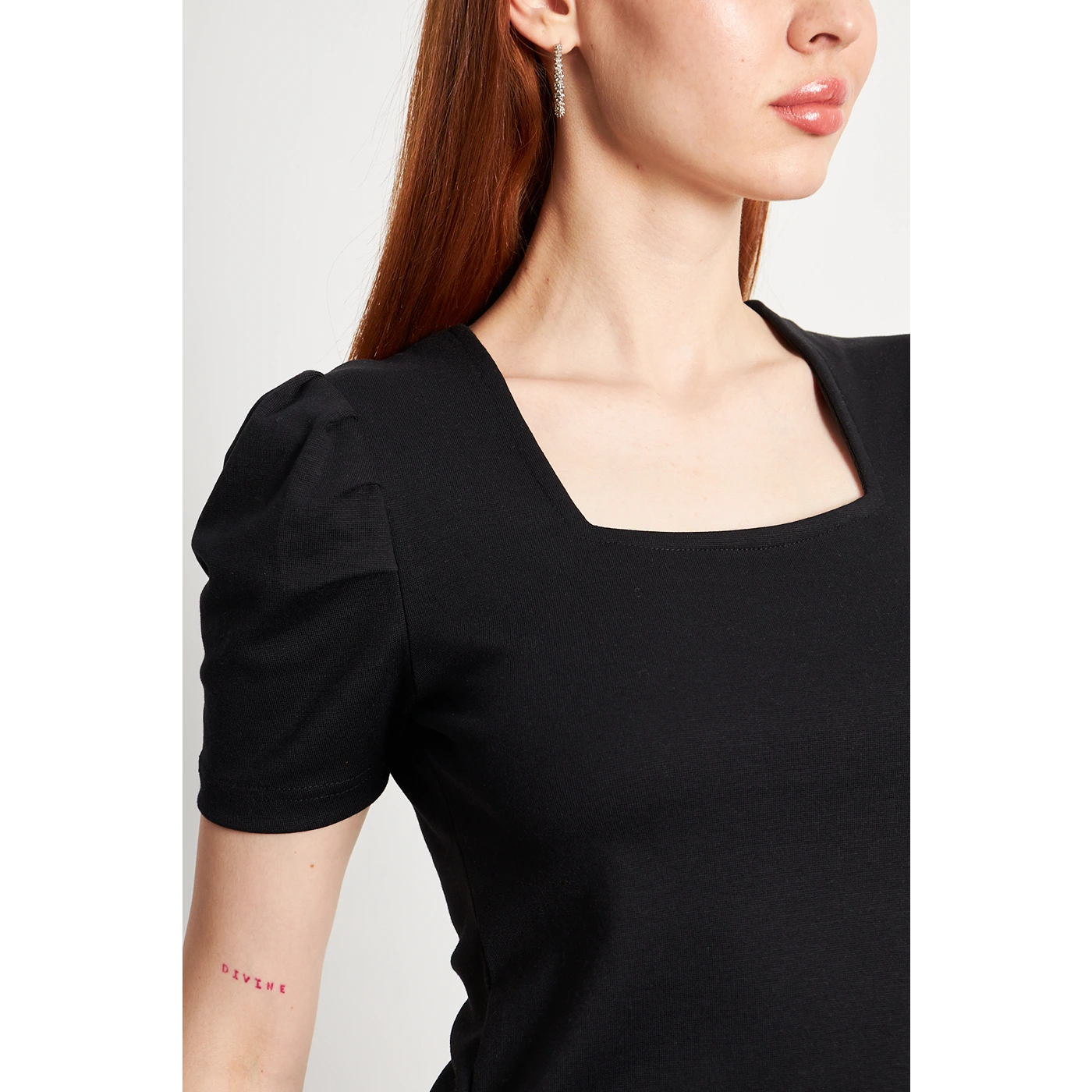 Black Square Neck Puff Sleeves Top | Montivo Pakistan