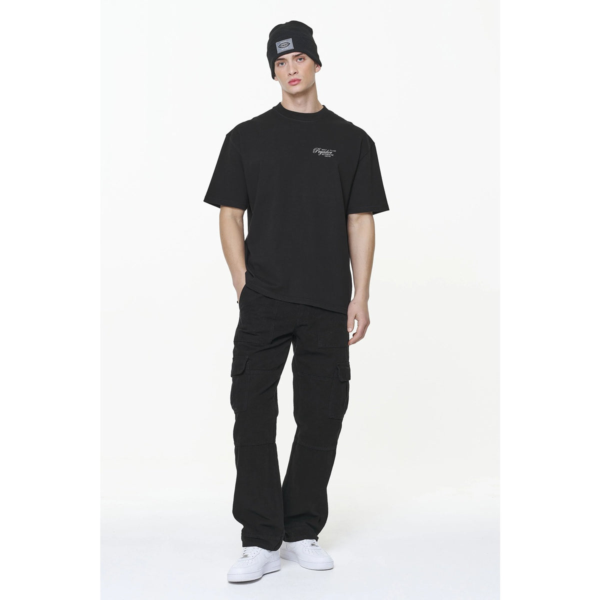 Built To Last Oversized Black Tshirt | Montivo Pakistan