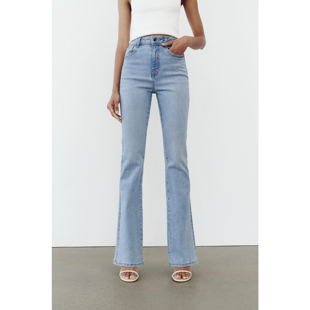 Light blue flare jeans hotsell