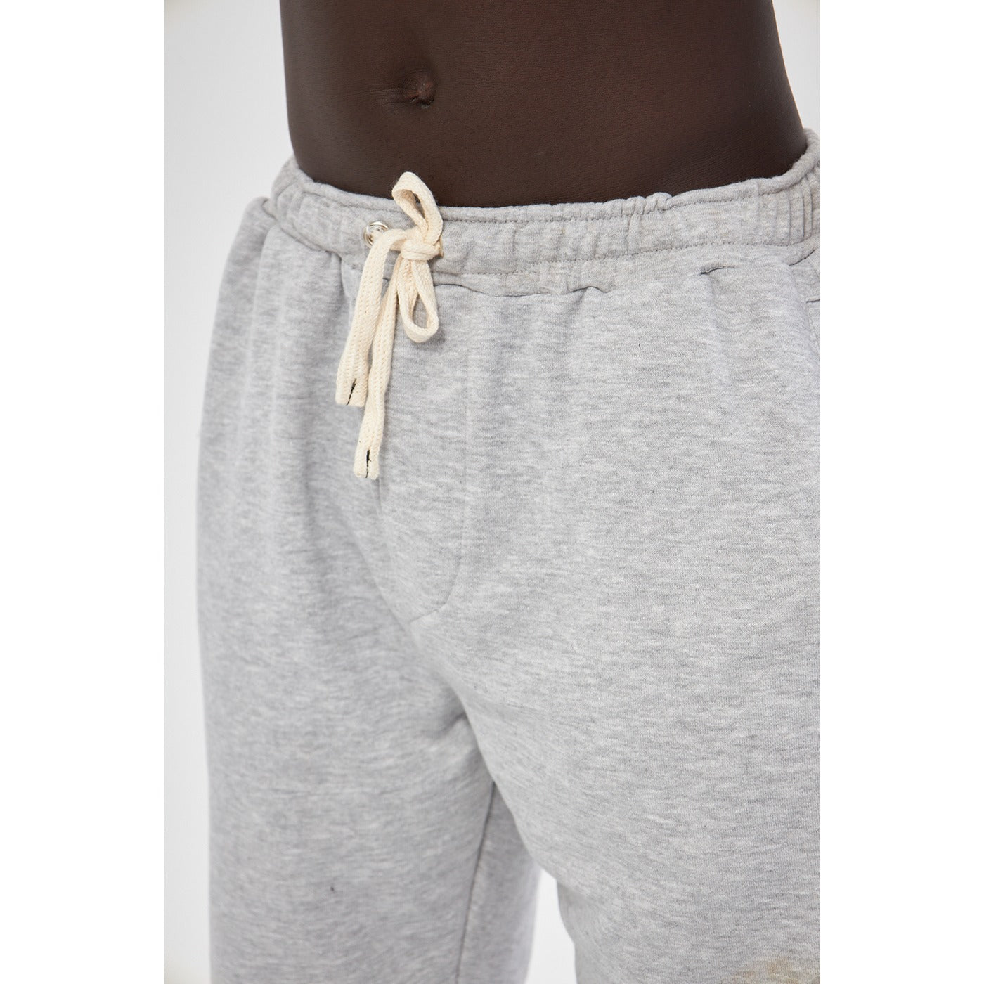 Grey 3/4 Relaxed Fit Shorts | Montivo Pakistan