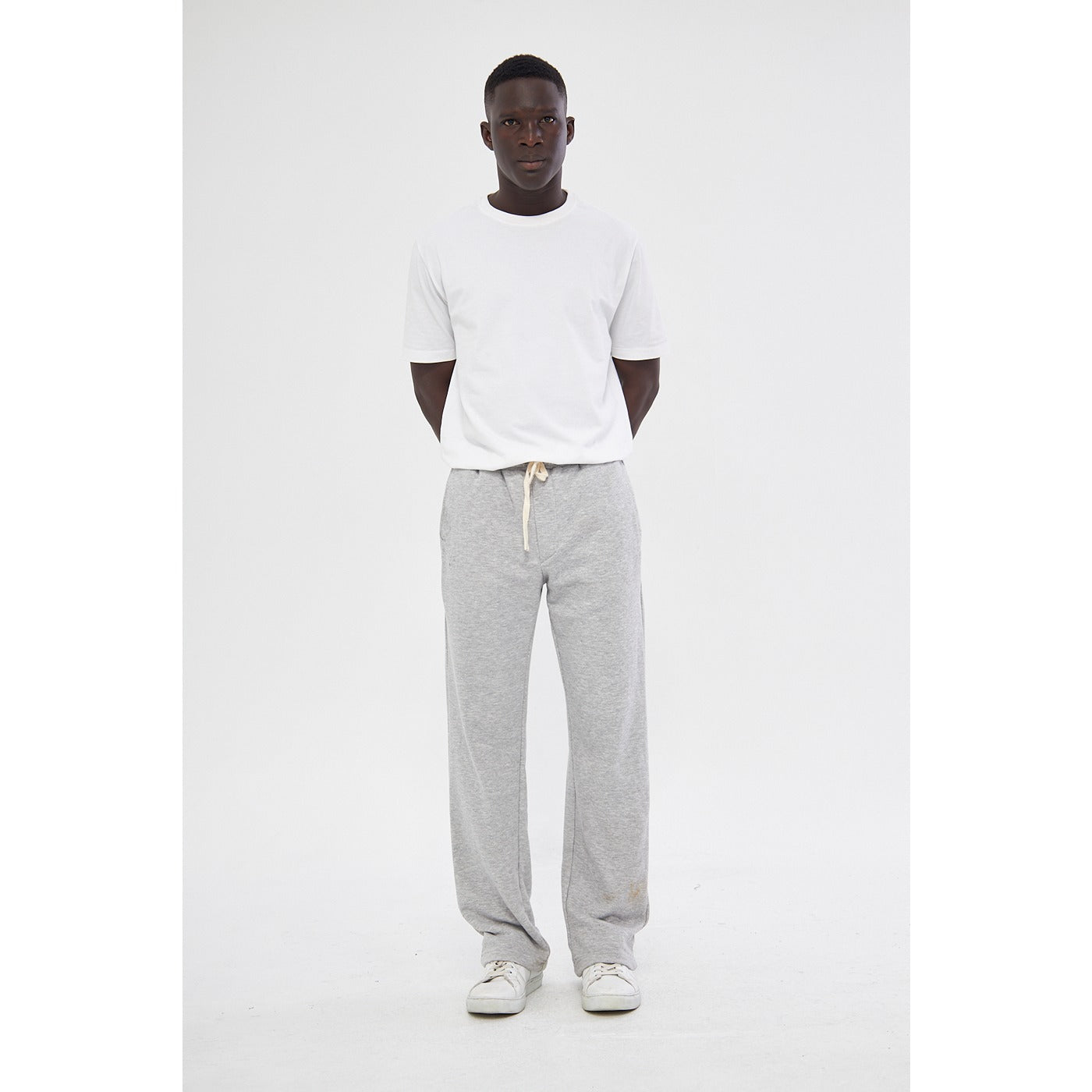 Grey Relaxed Fit Trousers | Montivo Pakistan