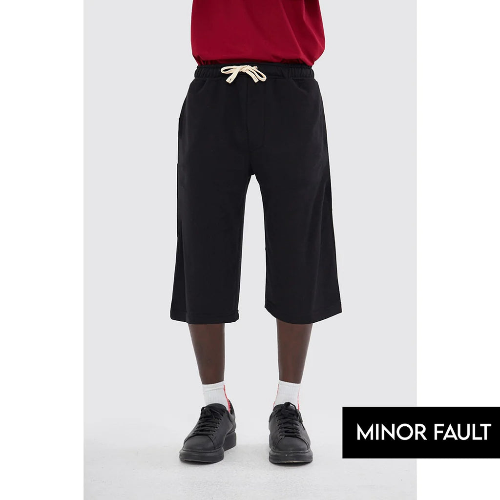 (Minor Fault) Black 3/4 Relaxed Fit Shorts | Montivo Pakistan