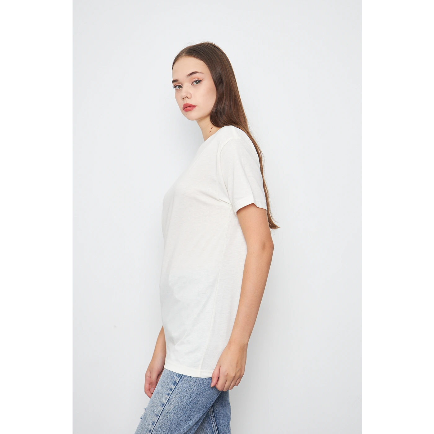 Off-White Slim Fit Tshirt | Montivo Pakistan