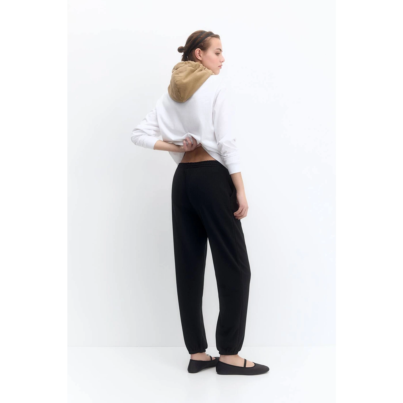 PB Basic Balloon Fit Black Joggers | Montivo Pakistan